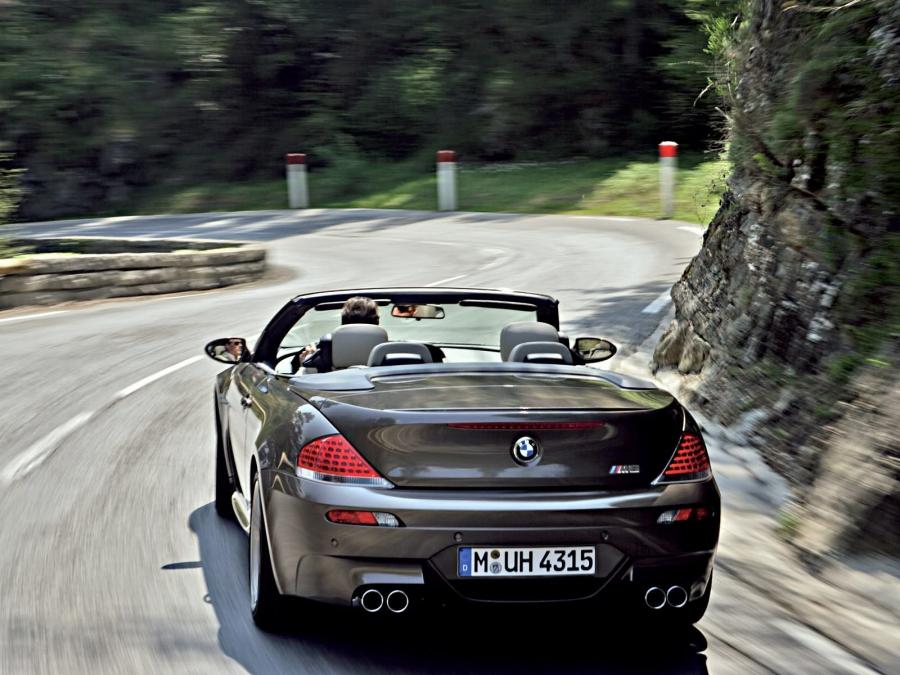  BMW M6 Convertible 2006 года  (фото 43 из 67)